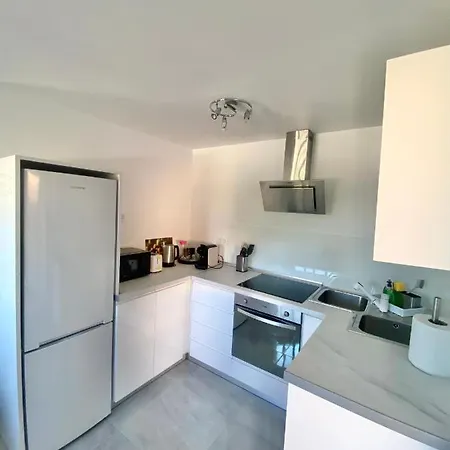 Unique Vista Sea View 3 Bedrooms Heated Pool Villa *