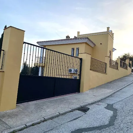 Vista -sea Views -3 Bedrooms -heated Pool Vila *