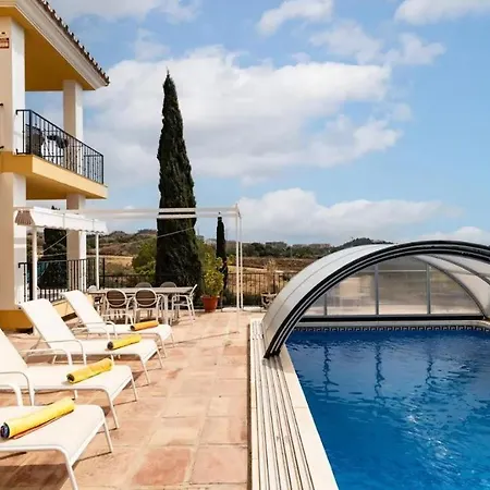 Vista -sea Views -3 Bedrooms -heated Pool Vila